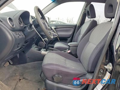 Zdjęcie 7 z 12 samochodu: 2005 TOYOTA RAV4 BASE VIN:JTEHD20V656025578 - miniatura