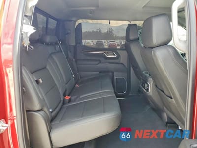 Zdjęcie 10 z 12 samochodu: 2026 GMC SIERRA K1500 SLT VIN:3GTUUDED4TG201506 - miniatura