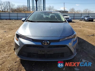 Piąte zdjęcie samochodu w środku: 2026 TOYOTA COROLLA LE VIN:5YFB4MDE7TP369653 - miniatura
