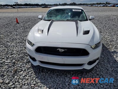 Piąte zdjęcie samochodu w środku: 2015 FORD MUSTANG GT VIN:1FA6P8CFXF5429524 - miniatura