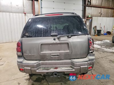 Zdjęcie 6 z 12 samochodu: 2008 CHEVROLET TRAILBLAZER LS VIN:1GNDT13S182205409 - miniatura