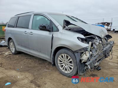 Czwarte zdjęcie samochodu z boku: 2016 TOYOTA SIENNA XLE 8-PASSENGER VIN:5TDYK3DC7GS736573 - miniatura
