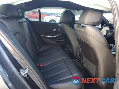 Zdjęcie 10 z 12 samochodu: 2021 BMW 330I VIN:3MW5R1J06M8C07467 - miniatura