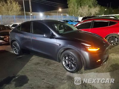 Czwarte zdjęcie samochodu z boku: 2025 TESLA MODEL Y VIN:7SAYGDED8SF227753 - miniatura