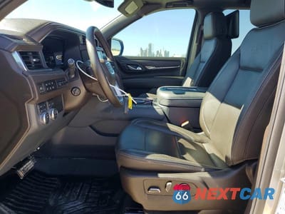 Zdjęcie 7 z 13 samochodu: 2024 GMC YUKON XL DENALI VIN:1GKS2JKL2RR135171 - miniatura