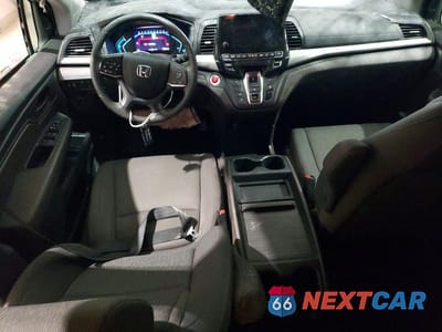 Zdjęcie 8 z 13 samochodu: 2019 HONDA ODYSSEY EX VIN:5FNRL6H51KB084058 - miniatura