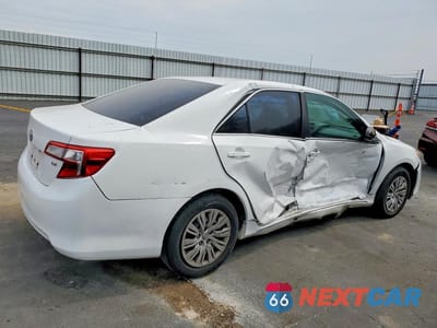 Trzecie zdjęcie samochodu z tyłu: 2014 TOYOTA CAMRY LE VIN:4T1BF1FK5EU426297 - miniatura