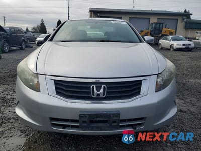 Piąte zdjęcie samochodu w środku: 2009 HONDA ACCORD LX VIN:1HGCP26309A066224 - miniatura