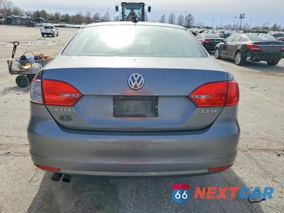 Zdjęcie 6 z 11 samochodu: 2012 VOLKSWAGEN JETTA VIN:3VWDP7AJ8CM368986 - miniatura