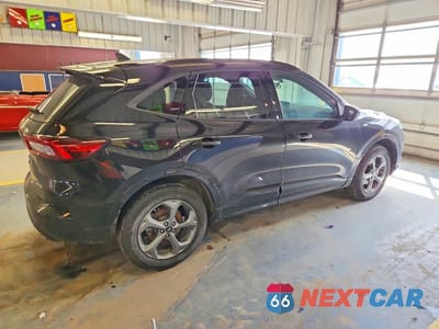 Trzecie zdjęcie samochodu z tyłu: 2024 FORD ESCAPE ST LINE VIN:1FMCU9MN4RUB32580 - miniatura