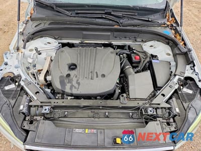 Zdjęcie 12 z 13 samochodu: 2022 VOLVO XC60 B5 MOMENTUM VIN:YV4L12RK4N1986643 - miniatura