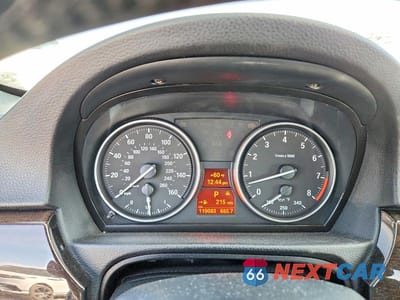 Zdjęcie 9 z 12 samochodu: 2011 BMW 328 I VIN:WBAKE3C58BE769058 - miniatura