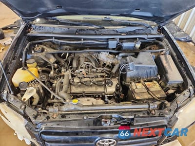 Zdjęcie 12 z 13 samochodu: 2004 TOYOTA HIGHLANDER BASE VIN:JTEEP21A940011729 - miniatura