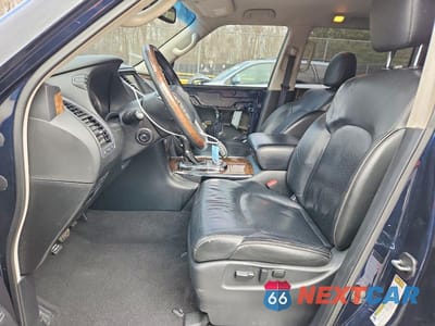 Zdjęcie 7 z 14 samochodu: 2017 INFINITI QX80 BASE VIN:JN8AZ2NE6H9160034 - miniatura