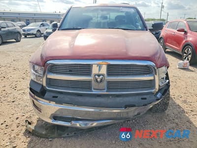 Piąte zdjęcie samochodu w środku: 2010 DODGE RAM 1500 VIN:1D7RB1CT4AS181712 - miniatura