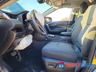 Zdjęcie 7 z 12 samochodu: 2021 TOYOTA RAV4 HYBRID XLE VIN:4T3RWRFV5MU023949 - miniatura