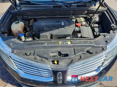 Zdjęcie 12 z 14 samochodu: 2016 LINCOLN MKX RESERVE VIN:2LMTJ8LP1GBL42471 - miniatura