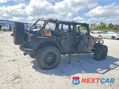 Trzecie zdjęcie samochodu z tyłu: 2016 JEEP WRANGLER UNLIMITED RUBICON VIN:1C4BJWFG7GL114616 - miniatura