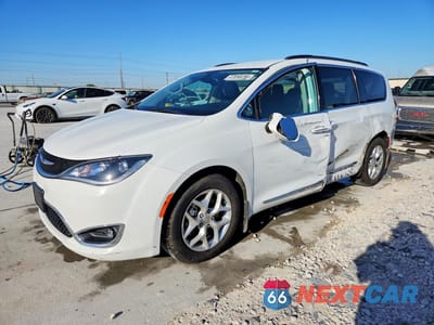 2017 CHRYSLER PACIFICA TOURING L 2C4RC1BG2HR543804 - główne zdjęcie licytacji z USA - miniatura