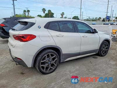 Trzecie zdjęcie samochodu z tyłu: 2019 BMW X2 XDRIVE28I VIN:WBXYJ5C53K5N65999 - miniatura