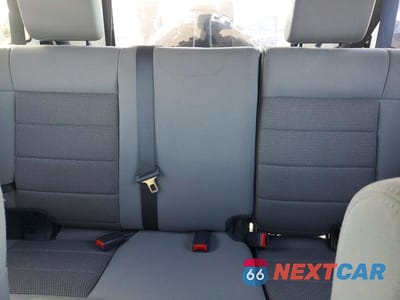 Zdjęcie 10 z 12 samochodu: 2008 JEEP WRANGLER UNLIMITED RUBICON VIN:1J4GA69168L642186 - miniatura