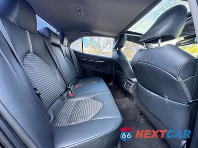 Zdjęcie 6 z 10 samochodu: 2019 TOYOTA CAMRY SE VIN:4T1B11HK5KU176132 - miniatura