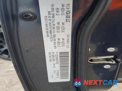 Zdjęcie 13 z 13 samochodu: 2017 CHRYSLER 300 LIMITED VIN:2C3CCAAG3HH577655 - miniatura