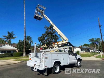 Zdjęcie 6 z 13 samochodu: 1999 FORD F-450 CONSTRUCTION TRUCKS BUCKET TRUCK VIN:1FDXF46S2XEE14161 - miniatura