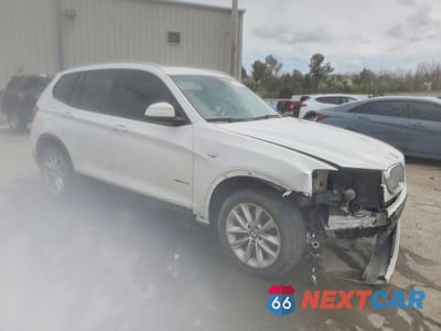 Czwarte zdjęcie samochodu z boku: 2016 BMW X3 XDRIVE28I VIN:5UXWX9C58G0D94649 - miniatura