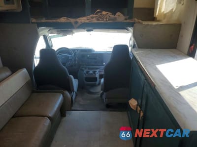 Piąte zdjęcie samochodu w środku: 2021 FORD E350 RV VIN:1FDWE3FN3MDC04284 - miniatura