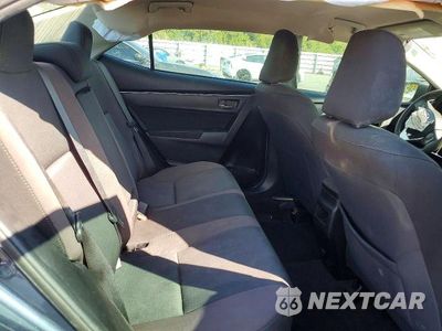 Zdjęcie 10 z 11 samochodu: 2018 TOYOTA COROLLA LE VIN:5YFBURHE3JP843781 - miniatura