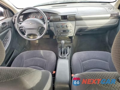 Zdjęcie 8 z 13 samochodu: 2004 CHRYSLER SEBRING LX VIN:1C3EL46X74N375504 - miniatura