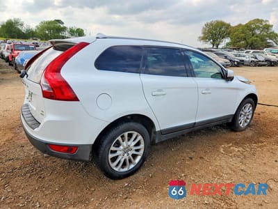 Trzecie zdjęcie samochodu z tyłu: 2010 VOLVO XC60 T6 VIN:YV4992DZ5A2029014 - miniatura