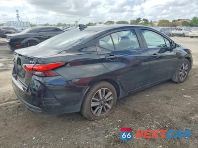 Trzecie zdjęcie samochodu z tyłu: 2022 NISSAN VERSA SV VIN:3N1CN8EV1NL848208 - miniatura