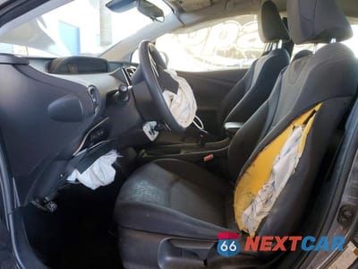 Zdjęcie 7 z 12 samochodu: 2017 TOYOTA PRIUS TWO VIN:JTDKBRFUXH3578828 - miniatura