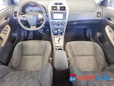 Zdjęcie 8 z 11 samochodu: 2013 TOYOTA COROLLA S VIN:5YFBU4EE8DP132041 - miniatura