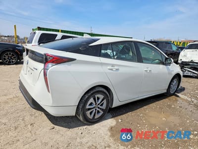 Trzecie zdjęcie samochodu z tyłu: 2018 TOYOTA PRIUS TWO VIN:JTDKBRFU8J3072548 - miniatura
