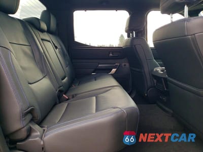 Zdjęcie 10 z 12 samochodu: 2026 TOYOTA TUNDRA PLATINUM VIN:5TFWA5DB2TX352752 - miniatura