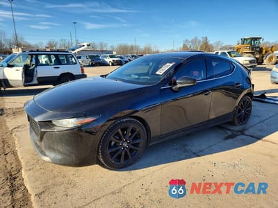 2021 MAZDA 3 PREMIUM JM1BPBML5M1348932 - główne zdjęcie licytacji z USA - miniatura