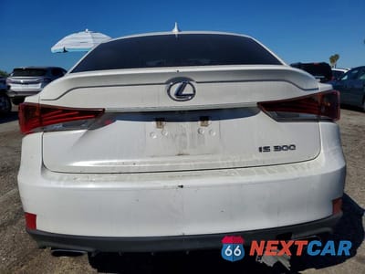 Zdjęcie 6 z 12 samochodu: 2018 LEXUS IS 300 BASE VIN:JTHBA1D27J5067107 - miniatura