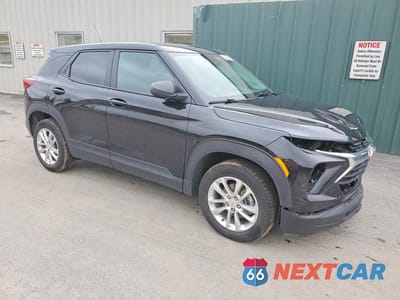 Czwarte zdjęcie samochodu z boku: 2024 CHEV TRAILBLAZER VIN:KL79MNSL3RB203494 - miniatura