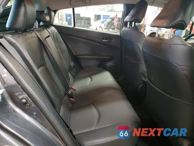 Zdjęcie 10 z 11 samochodu: 2020 TOYOTA PRIUS XLE AWD-E VIN:JTDL9RFU9L3021174 - miniatura