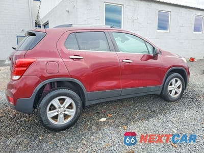 Trzecie zdjęcie samochodu z tyłu: 2017 CHEVROLET TRAX 1LT VIN:3GNCJPSB5HL273653 - miniatura