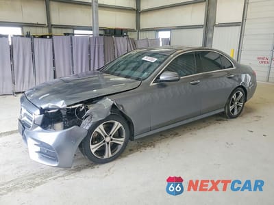 2017 MERCEDES-BENZ E 300 WDDZF4JB6HA082969 - główne zdjęcie licytacji z USA - miniatura