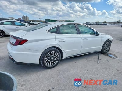 Trzecie zdjęcie samochodu z tyłu: 2022 HYUNDAI SONATA HYBRID SEL VIN:KMHL34JJ0NA038313 - miniatura