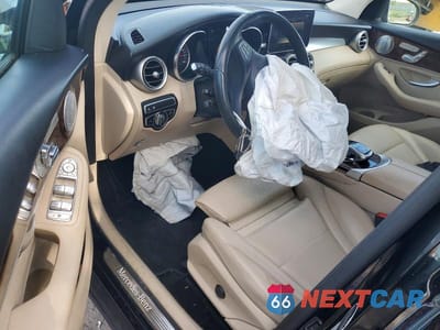 Zdjęcie 8 z 13 samochodu: 2019 MERCEDES-BENZ GLC 300 4MATIC VIN:WDC0G4KB1KV147171 - miniatura