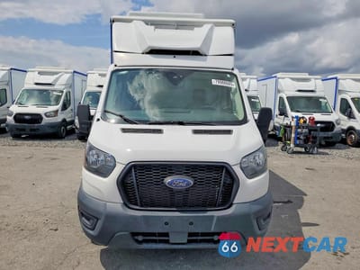Piąte zdjęcie samochodu w środku: 2020 FORD TRANSIT DELIVERY TRUCK VIN:1FDBW5Z84LKB80326 - miniatura