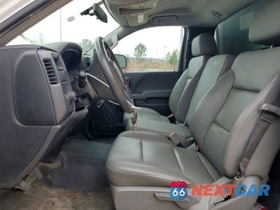 Zdjęcie 7 z 10 samochodu: 2018 CHEVROLET SILVERADO C1500 VIN:1GCNCNEH0JZ342411 - miniatura