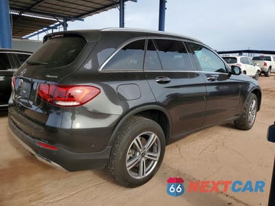 Trzecie zdjęcie samochodu z tyłu: 2021 MERCEDES-BENZ GLC 300 4MATIC VIN:W1N0G8EB2MV301696 - miniatura