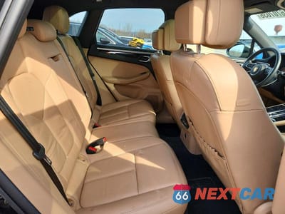 Zdjęcie 11 z 13 samochodu: 2023 PORSCHE MACAN BASE VIN:WP1AA2A58PLB15296 - miniatura